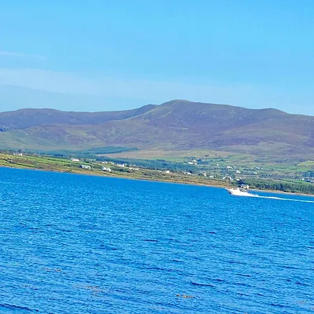 Valentia Skellig - 7 Km Away From Portmagee Pensión Knights Town
